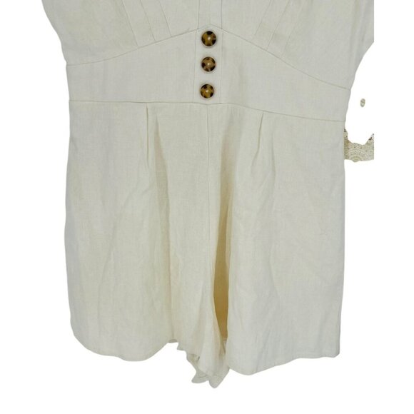 Altar'd State Romper Women's Size L Ivory Deep V-Neck Cap Sleeve Pleated NWT - Picture 5 of 11